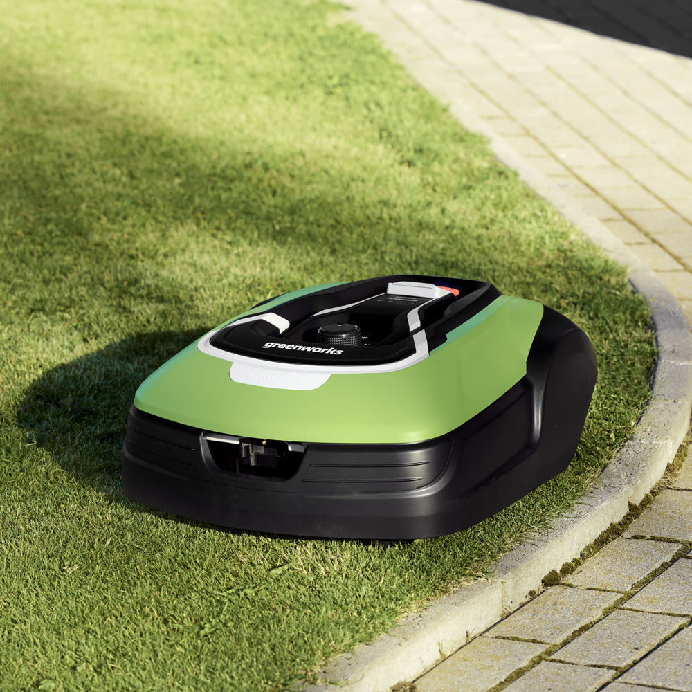 Optimow 15 – 1500m² con filo perimetrale