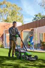 48V (24V x 2) Rasaerba 46cm Semovente Gen. II - 2x Batterie 4Ah